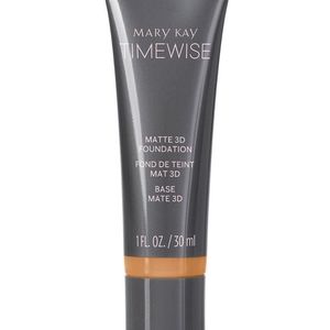 Beige W 100 Matte 3D Foundation